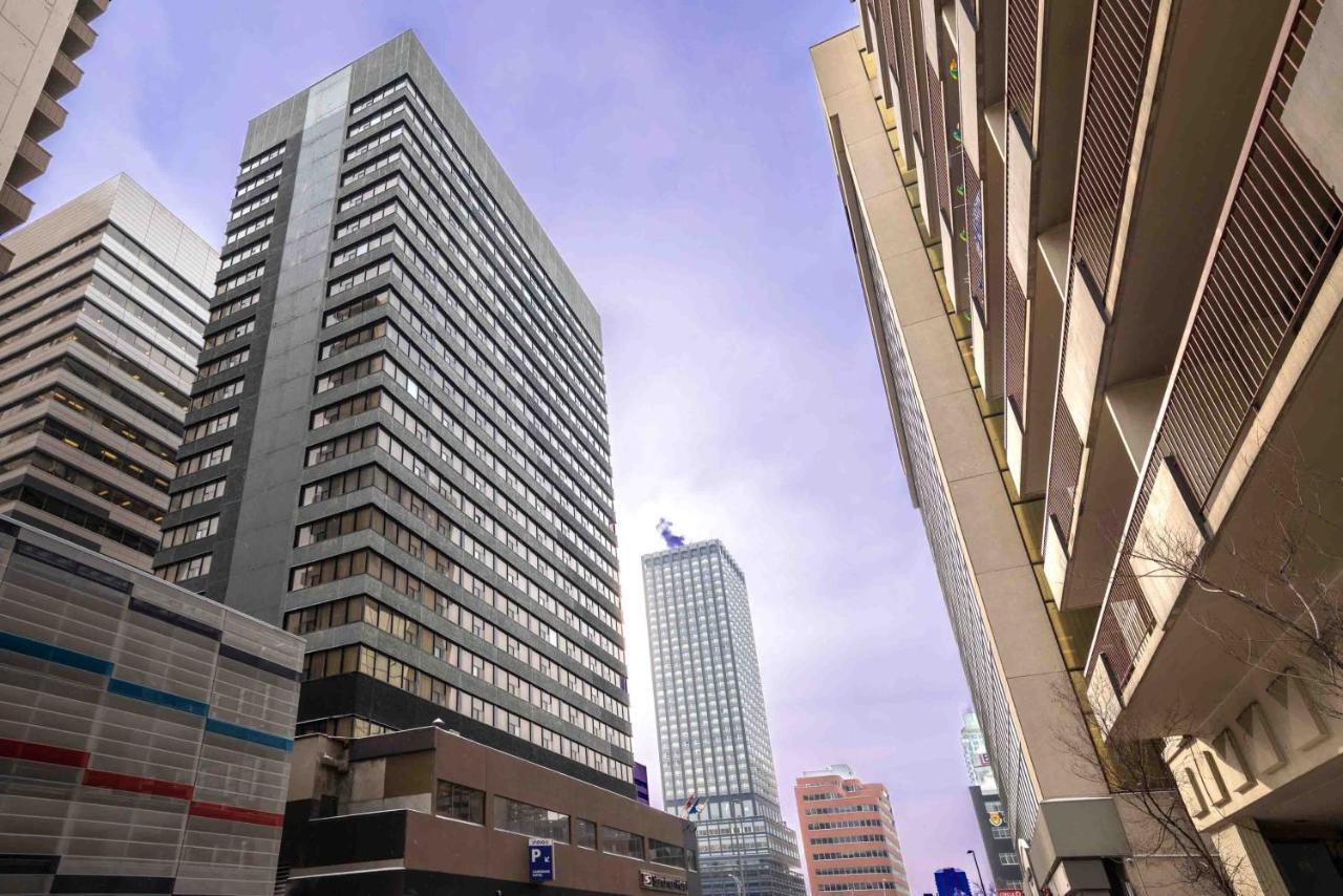 Sandman Signature Calgary Downtown Hotel Екстериор снимка