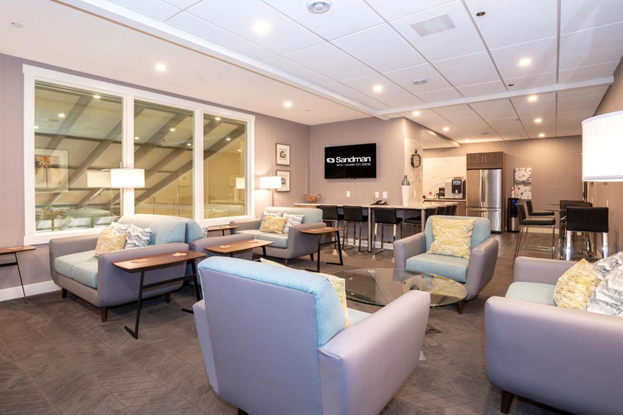 Sandman Signature Calgary Downtown Hotel Екстериор снимка
