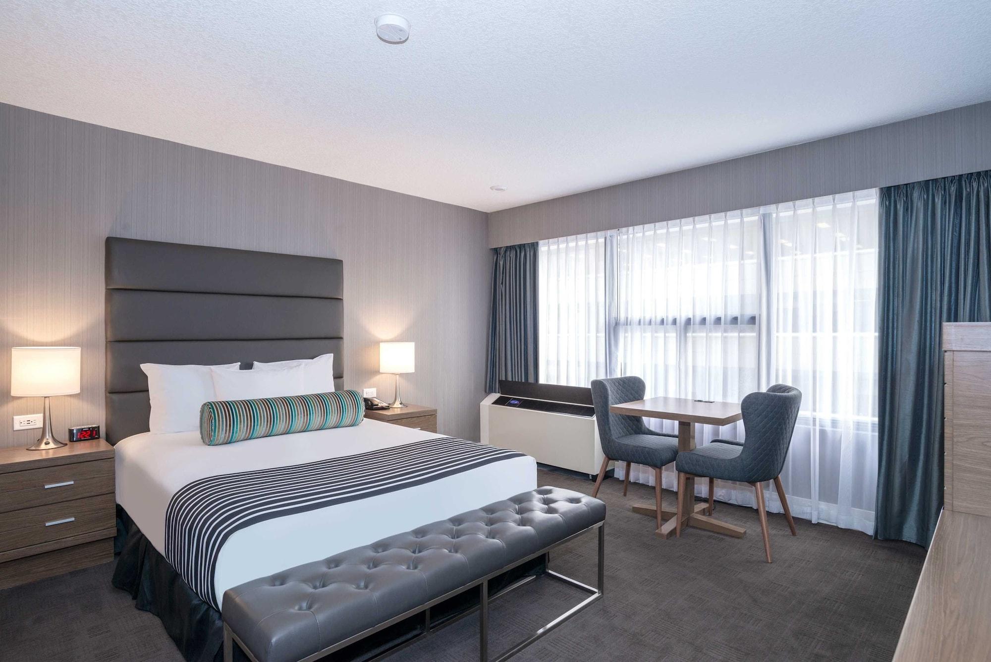 Sandman Signature Calgary Downtown Hotel Екстериор снимка