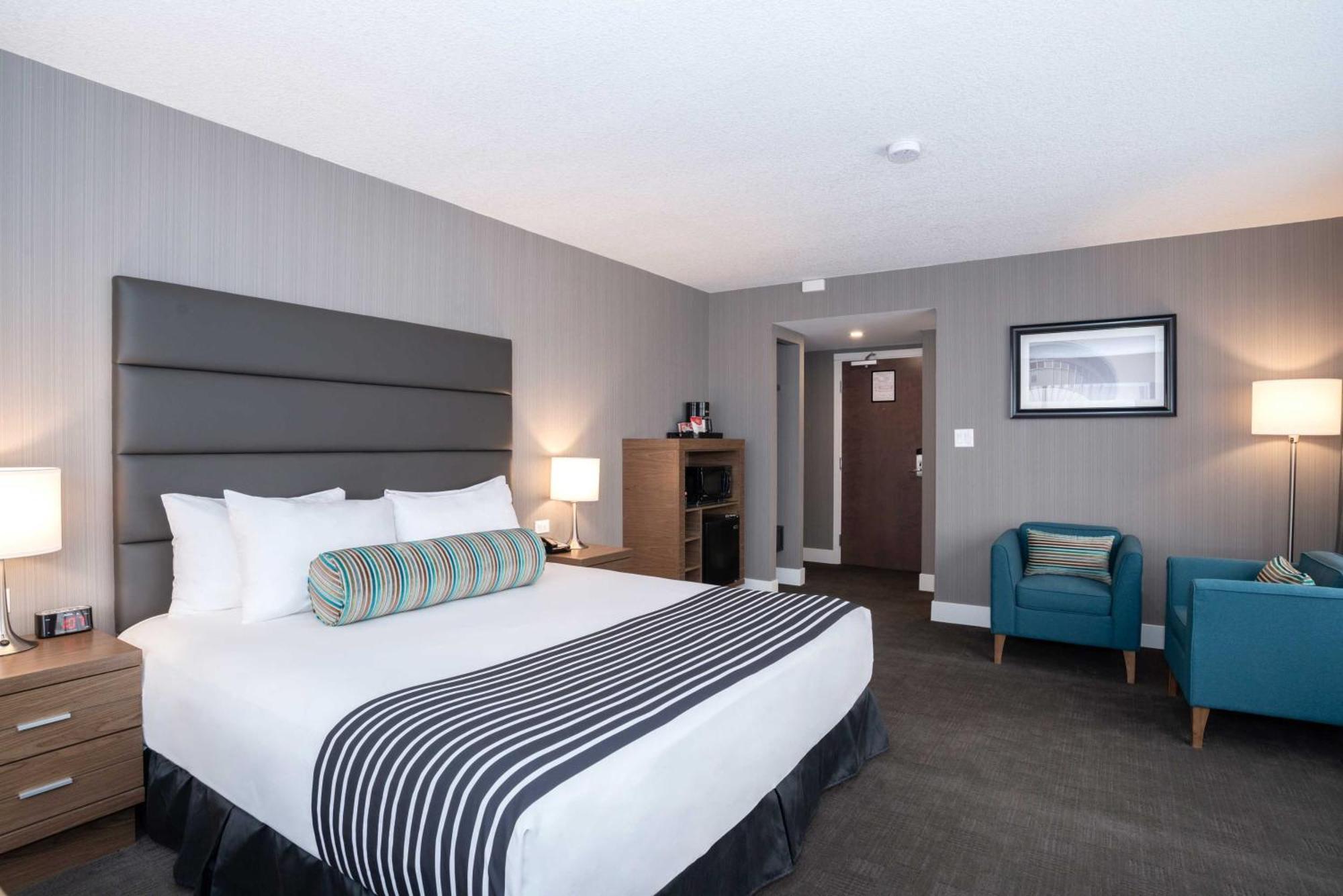 Sandman Signature Calgary Downtown Hotel Екстериор снимка