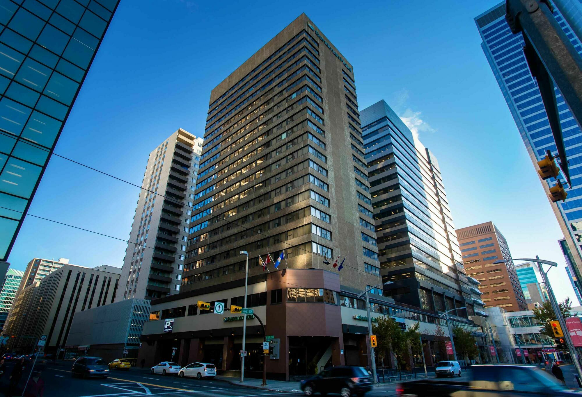 Sandman Signature Calgary Downtown Hotel Екстериор снимка